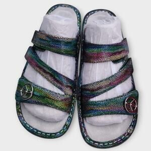 Alegria By PG Lite Sandals Women's 7-7.5 Strap Betty Hippie Momma Peace Sign NWT